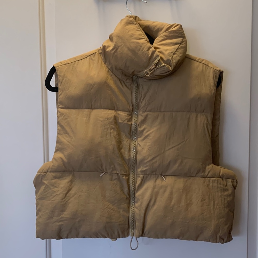 Tan cropped puffer vest from Amazon